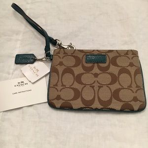 BLOW OUT!!! NWT Coach Signature Wristlet w/ Teal